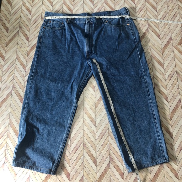 Men’s Levi Strauss 550 Denim Jeans W46 L29. Two Rip Lines Down Leg From Snag. - Picture 8 of 9